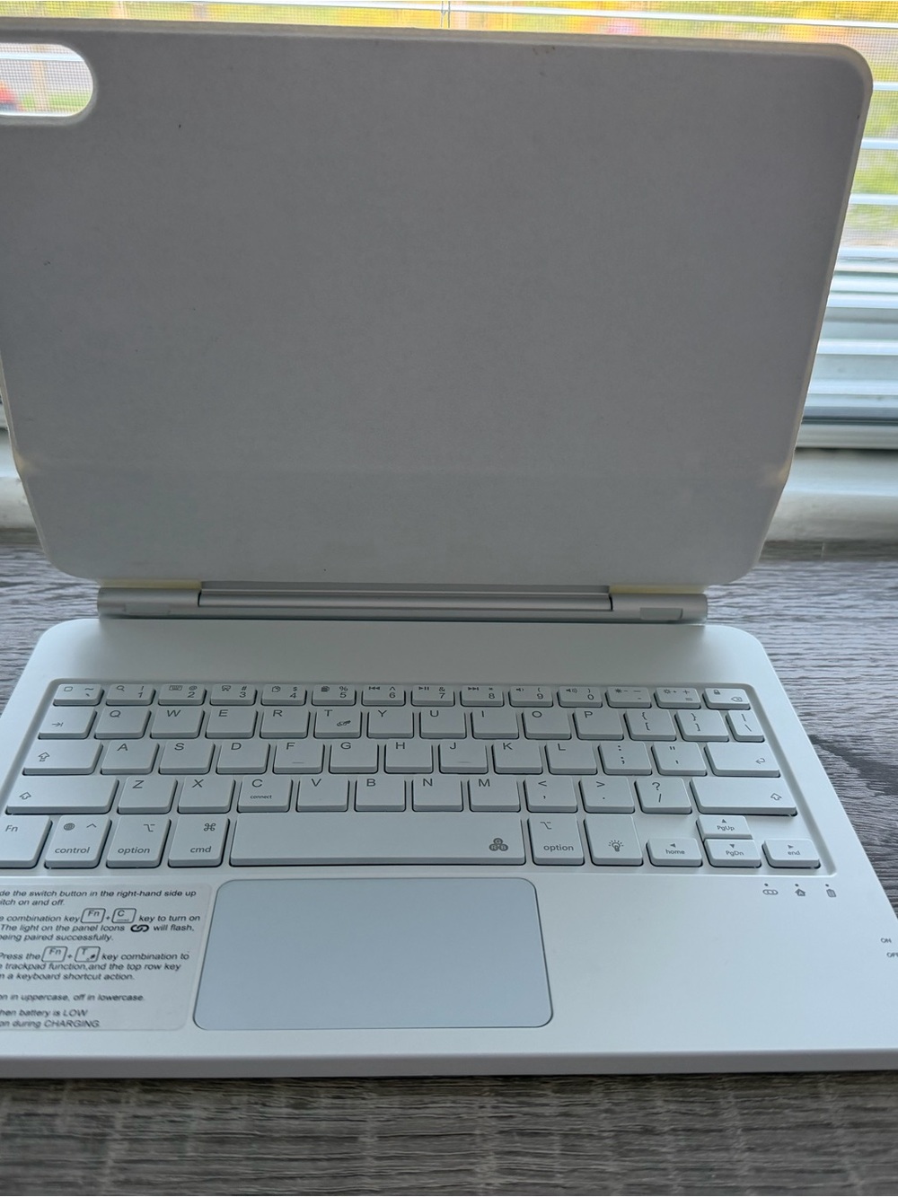 White Detachable Keyboard Case